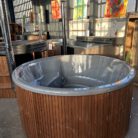 badefass-gfk-225cm-deluxe-3d-granit-04