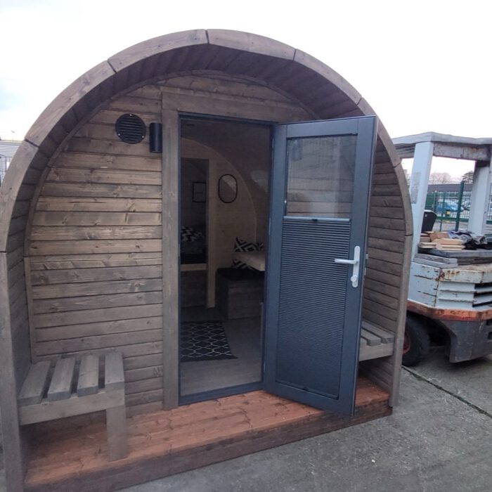 camping-pod-400m-kuche-schlafen-2-personen-05