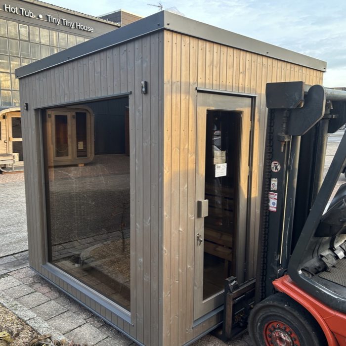 cubesauna-premium-250m-x-240m-thermoholz-02