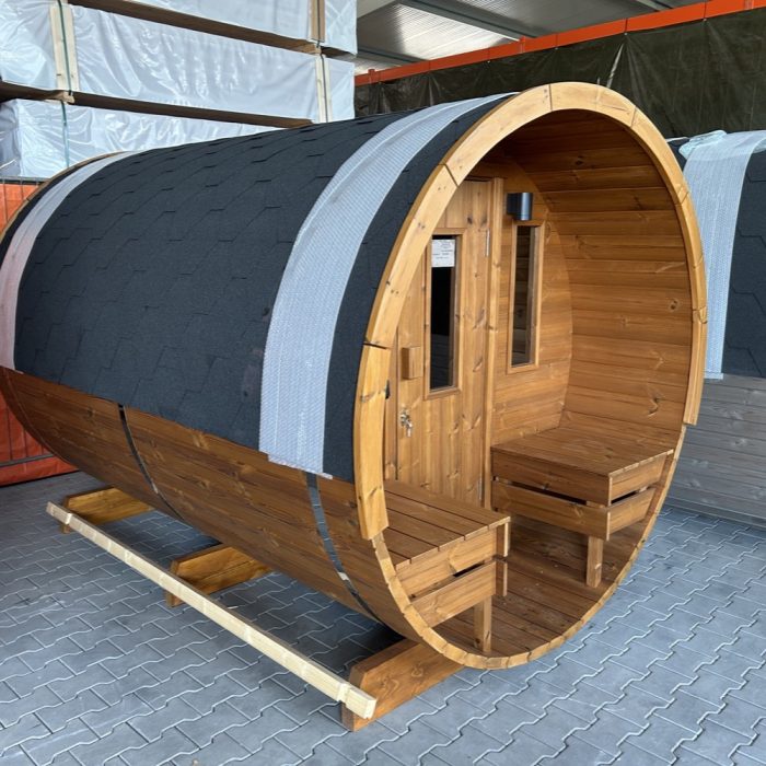 fasssauna-300m-x-200m-thermoholz-terrasse-07