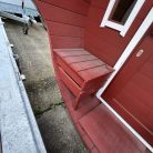 fasssauna-400m-x-220m-thermoholz-panoramascheibe-vorraum-terrasse-vordach-04