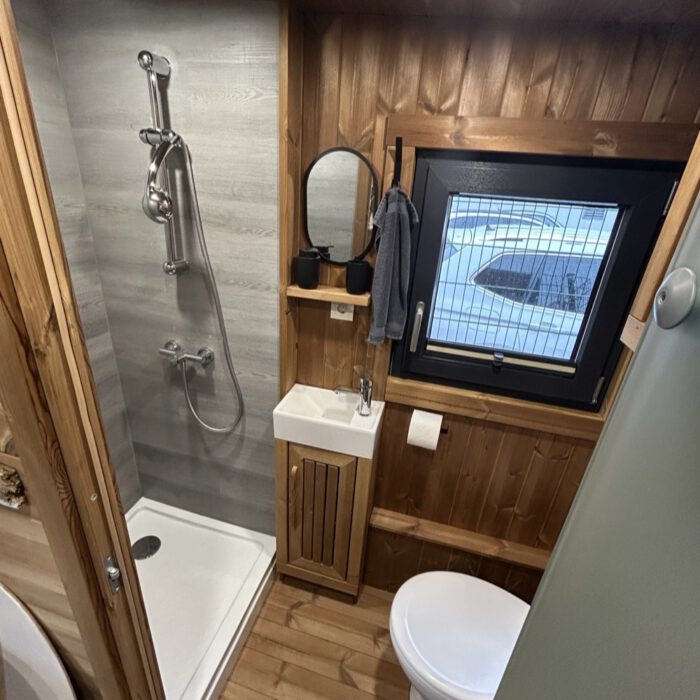 mini-chalet-50m-bad-kuche-schlafen-04