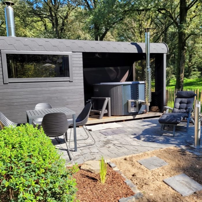 quadrosauna-kombi-50m-fichte-black-edition-03