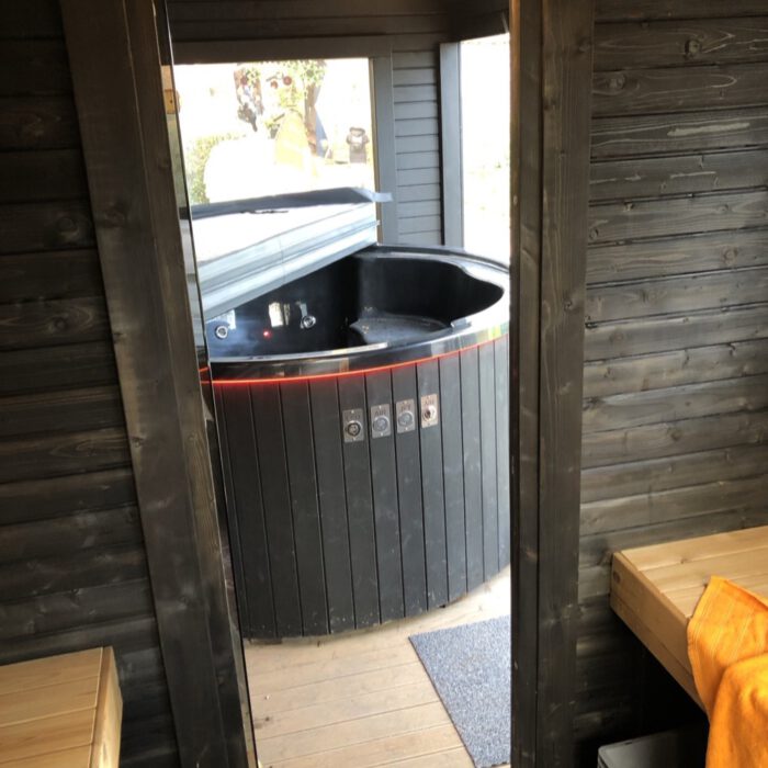 quadrosauna-kombi-50m-fichte-black-edition-15